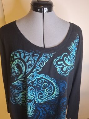 Just My Size Black Long Sleeve Scoop Neck Top with Teal & Blue Paisley Motif 3X